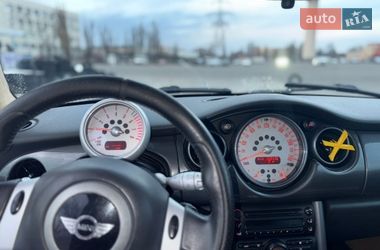 Хэтчбек MINI Cooper 2004 в Киеве фото 7 Хэтчбек MINI Cooper 2004 в Киеве