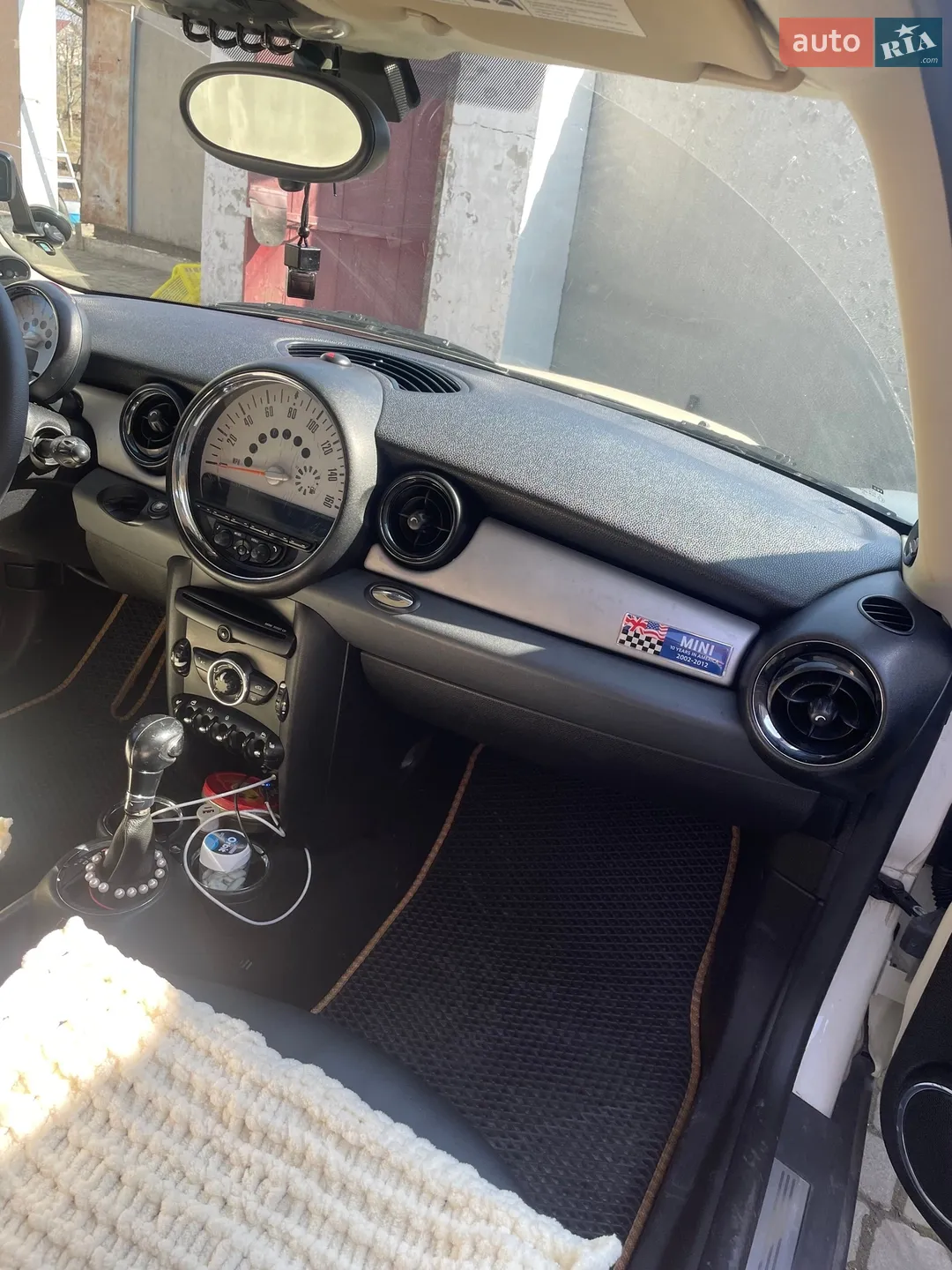 2012 MINI Cooper - мініатюра 8