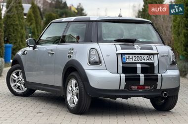 Хэтчбек MINI Cooper 2010 в Одессе
