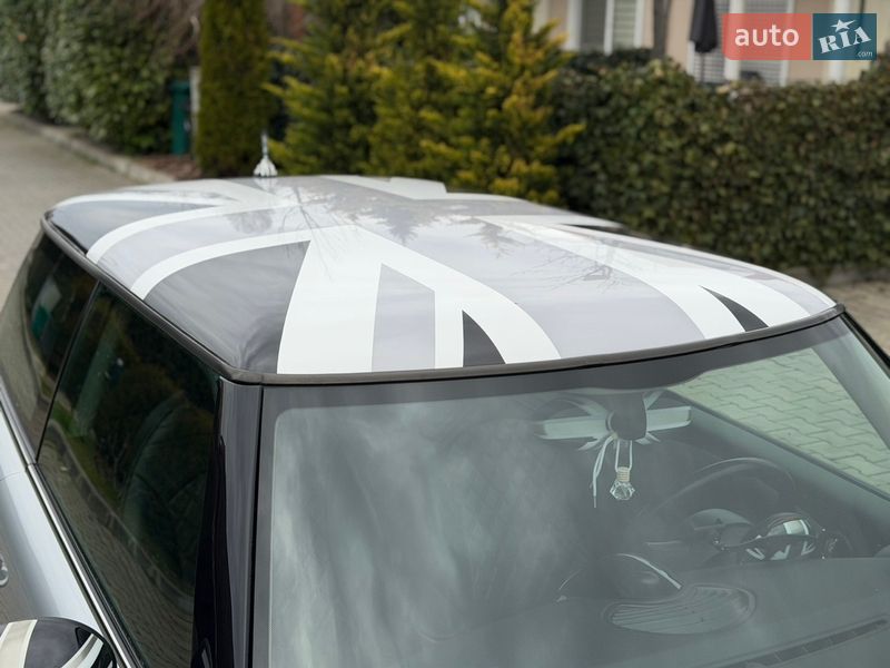 Хэтчбек MINI Cooper 2010 в Одессе