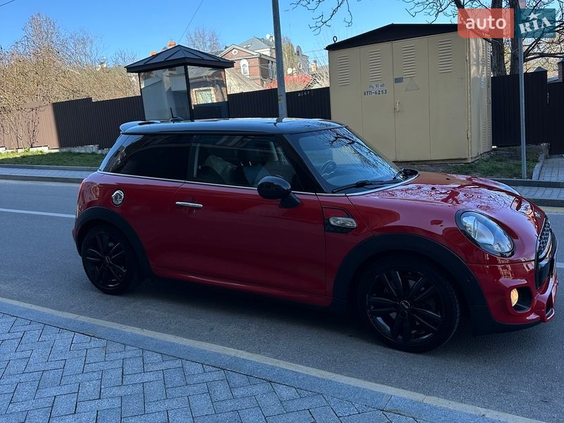 Хэтчбек MINI Cooper 2014 в Киеве