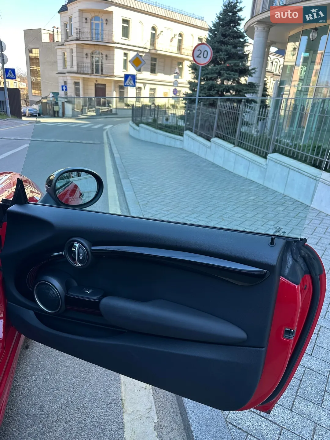 2014 MINI Cooper - мініатюра 18
