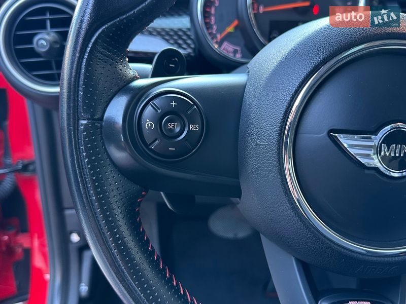 Хэтчбек MINI Cooper 2014 в Киеве