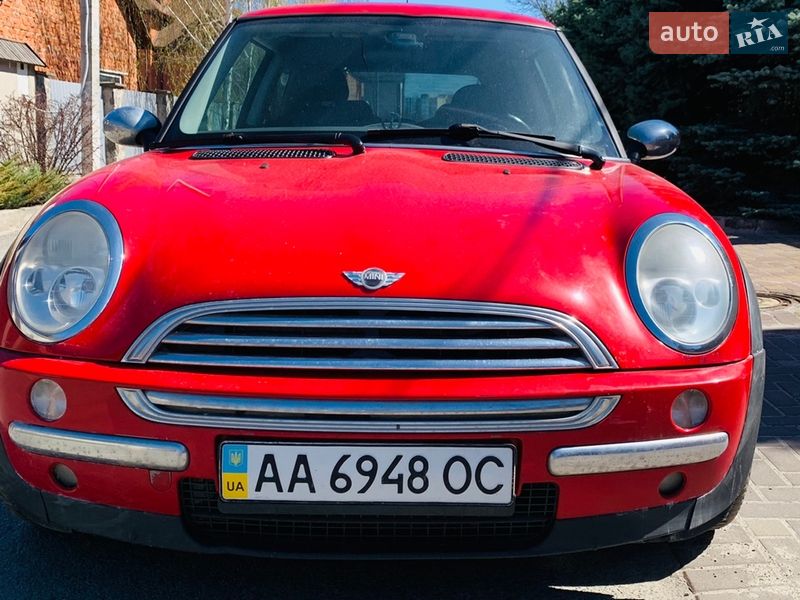 Хэтчбек MINI Cooper 2003 в Киеве
