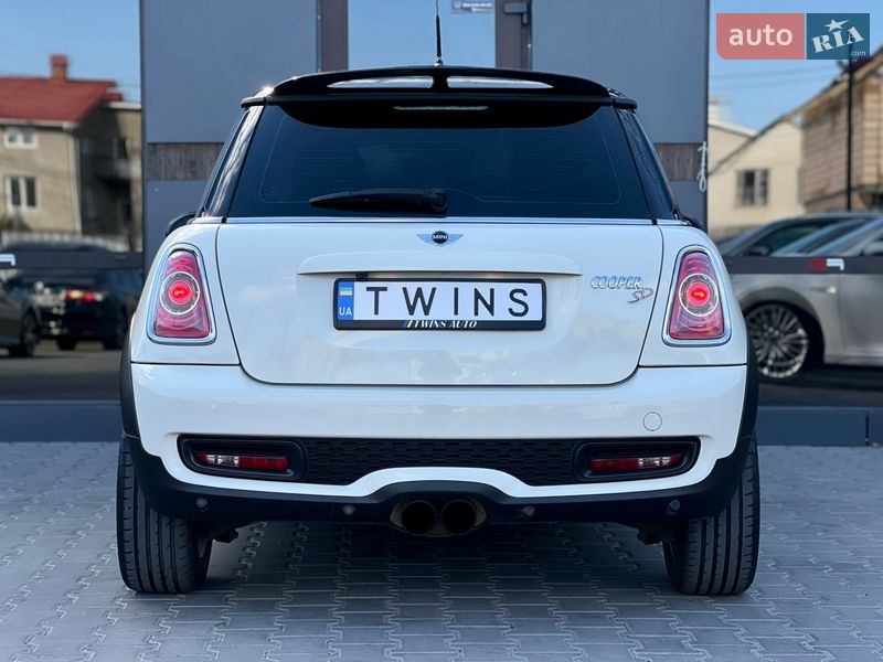 Хэтчбек MINI Cooper 2013 в Одессе
