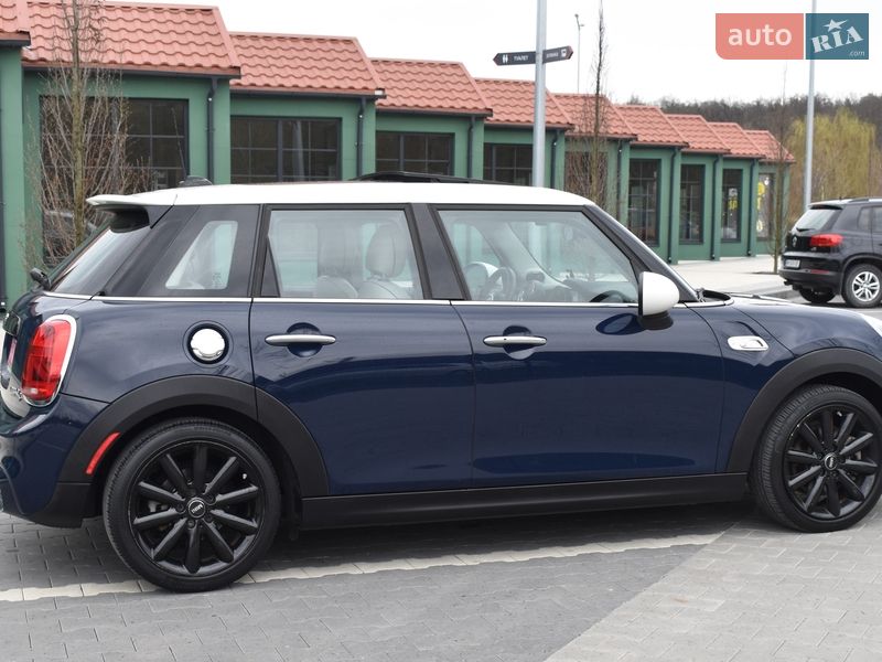 Хэтчбек MINI Cooper 2015 в Киеве