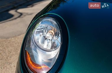 Хэтчбек MINI Cooper 2015 в Черновцах