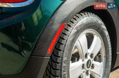 Хэтчбек MINI Cooper 2015 в Черновцах