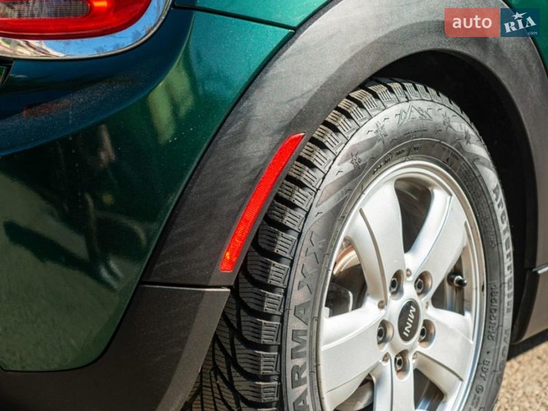 Хэтчбек MINI Cooper 2015 в Черновцах