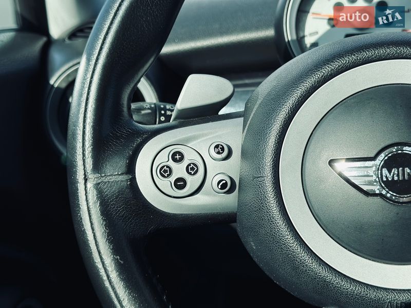 Хэтчбек MINI Cooper 2007 в Кременчуге