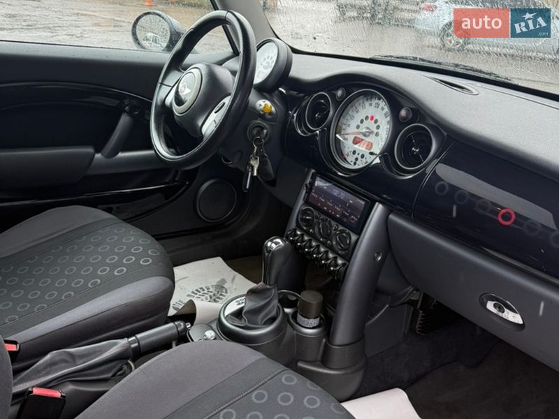 Хэтчбек MINI Cooper 2007 в Житомире