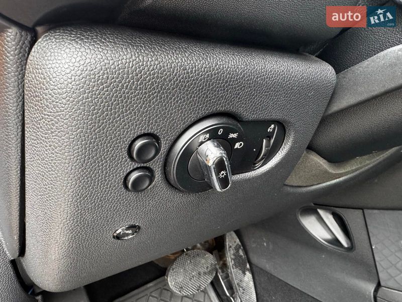 Хетчбек MINI Cooper 2014 в Києві