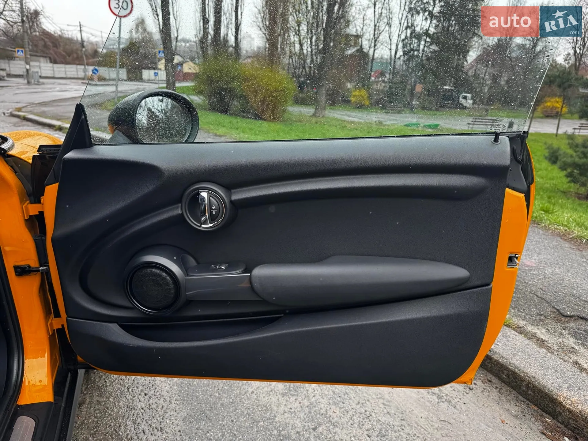 2014 MINI Cooper - мініатюра 23