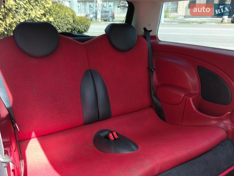 Хэтчбек MINI Cooper 2003 в Днепре