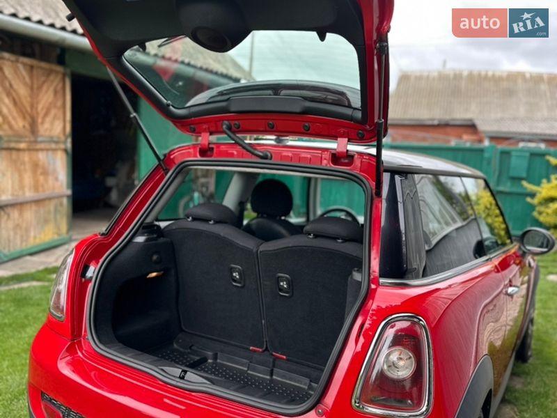 Хэтчбек MINI Cooper 2008 в Чернигове фото 4 Хэтчбек MINI Cooper 2008 в Чернигове