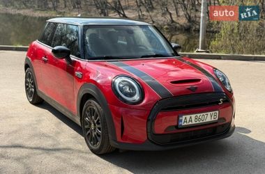 Хэтчбек MINI Cooper 2021 в Киеве