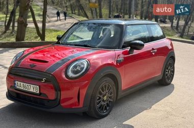 Хэтчбек MINI Cooper 2021 в Киеве
