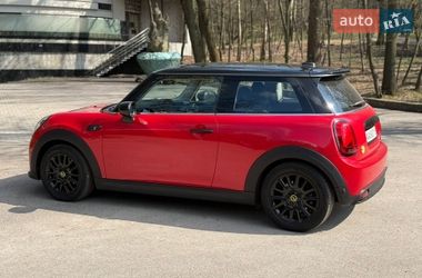 Хэтчбек MINI Cooper 2021 в Киеве