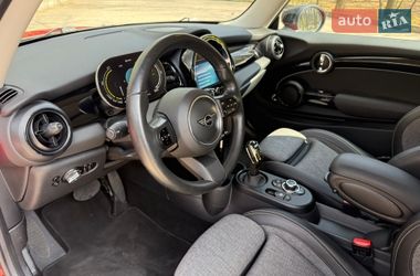 Хэтчбек MINI Cooper 2021 в Киеве
