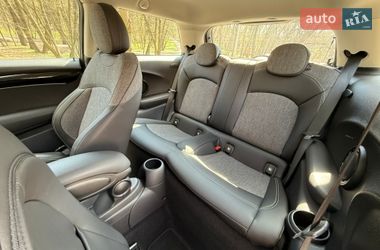 Хэтчбек MINI Cooper 2021 в Киеве
