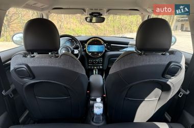 Хэтчбек MINI Cooper 2021 в Киеве