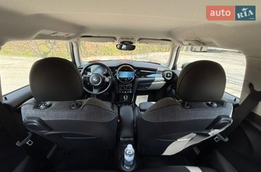 Хэтчбек MINI Cooper 2021 в Киеве