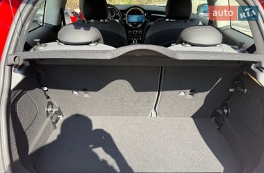 Хэтчбек MINI Cooper 2021 в Киеве