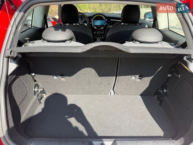 Хэтчбек MINI Cooper 2021 в Киеве