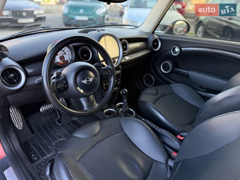 Хэтчбек MINI Cooper 2013 в Киеве