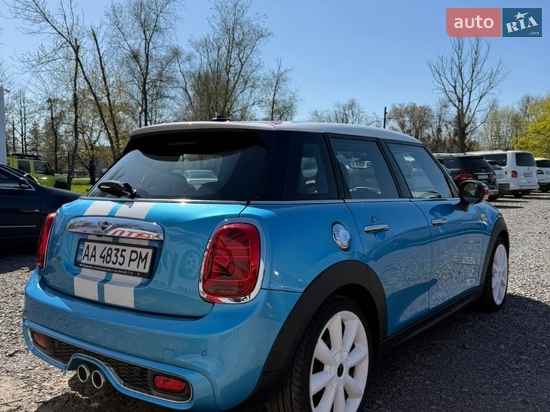 Хетчбек MINI Cooper 2017 в Черкасах