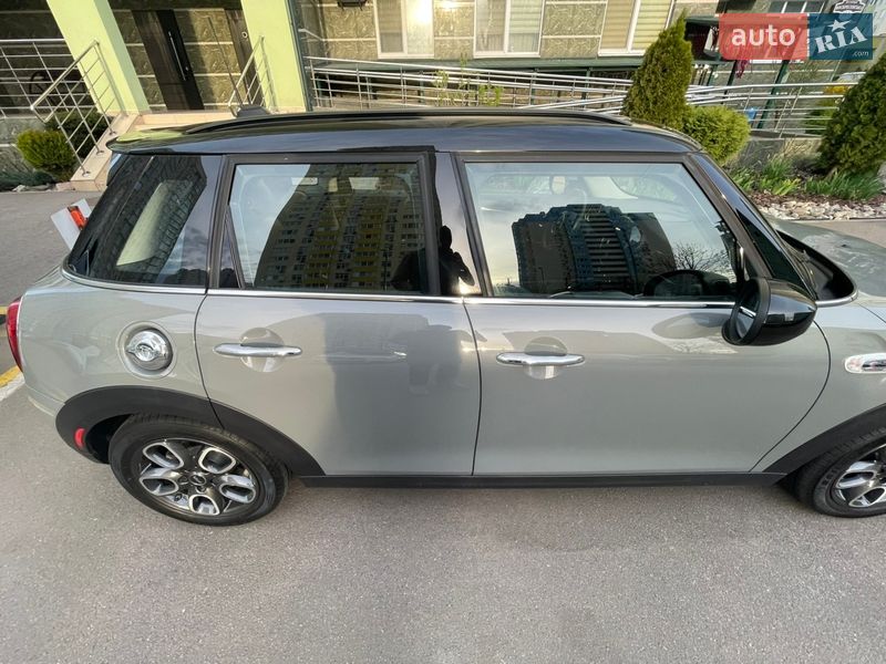 Хетчбек MINI Cooper 2020 в Києві