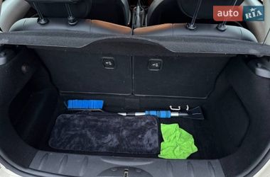 Хетчбек MINI Cooper 2012 в Києві