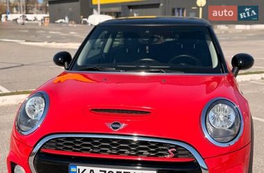 Хэтчбек MINI Cooper 2019 в Киеве