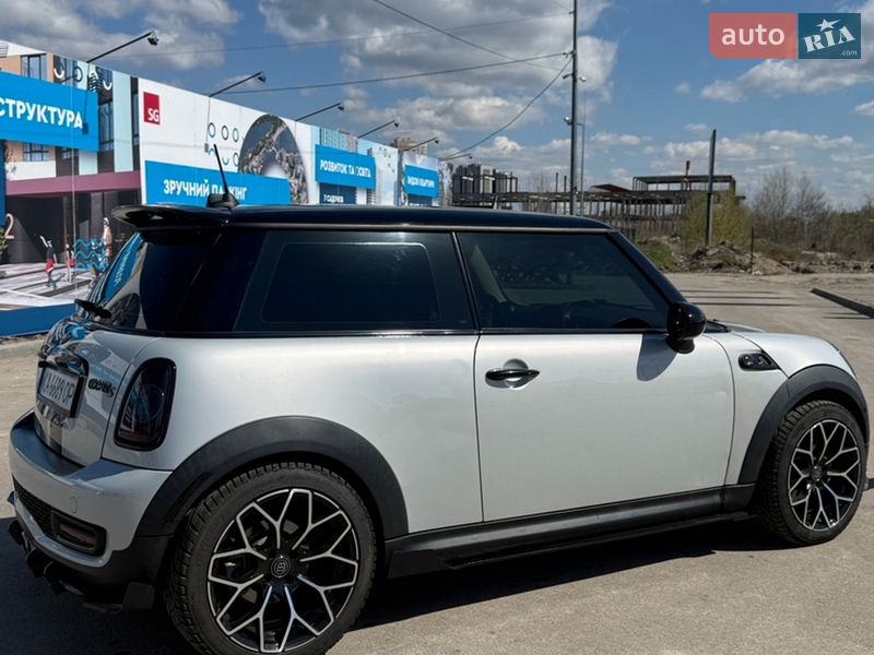 Хетчбек MINI Cooper 2013 в Києві