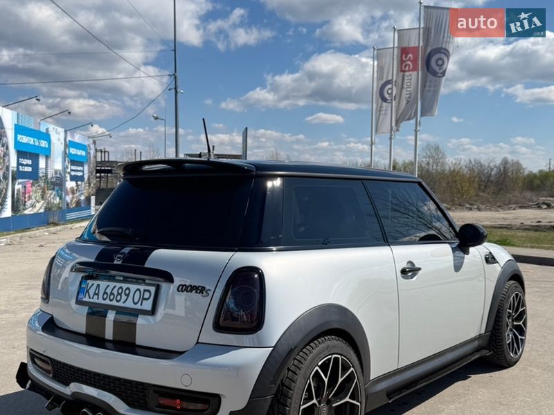 Хетчбек MINI Cooper 2013 в Києві
