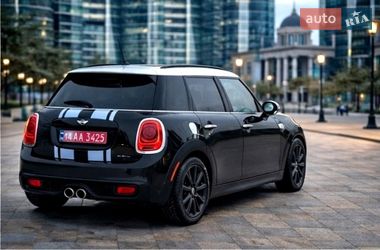 Хетчбек MINI Cooper 2015 в Києві фото 2 Хетчбек MINI Cooper 2015 в Києві