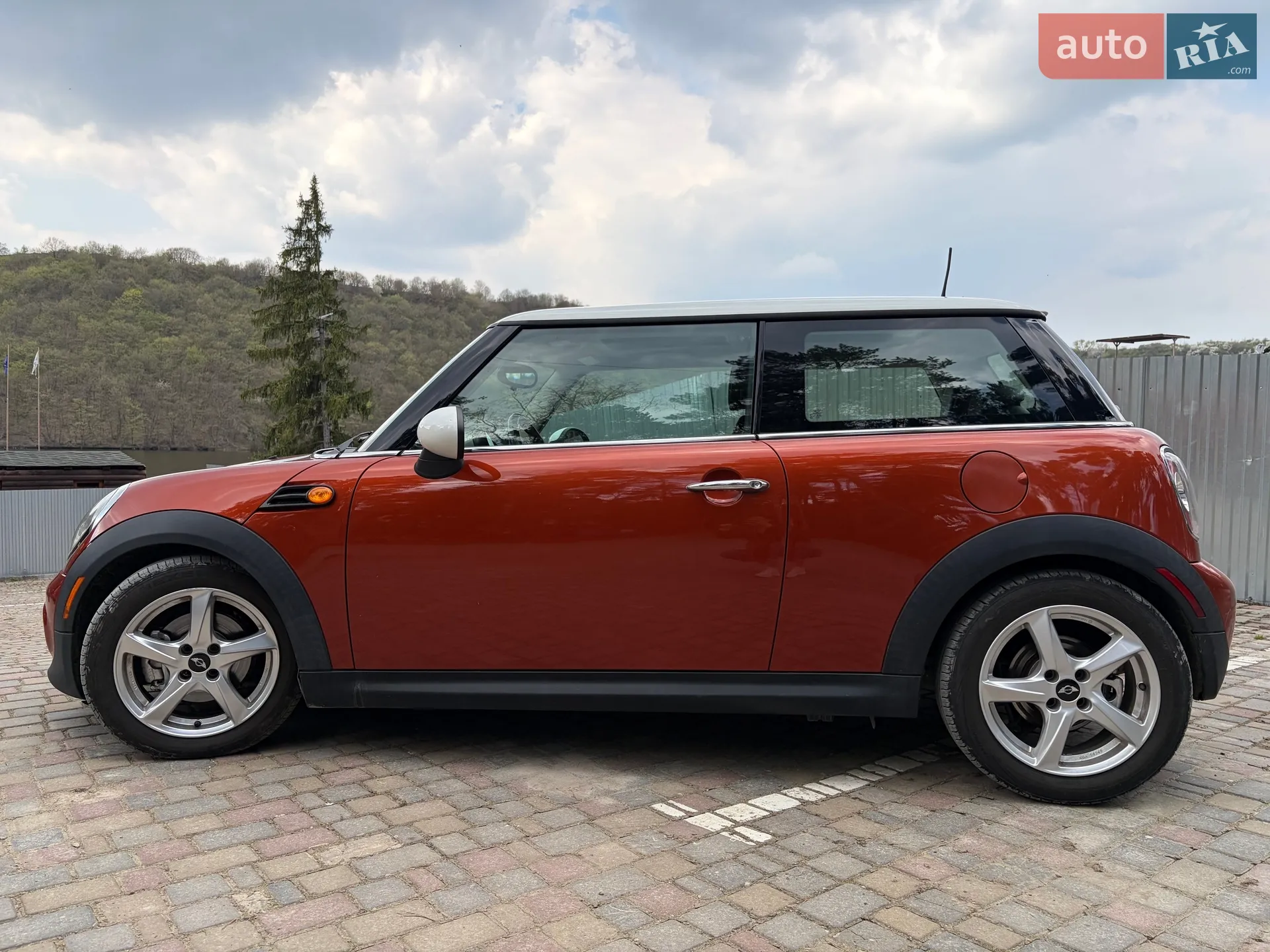 2012 MINI Cooper - мініатюра 12