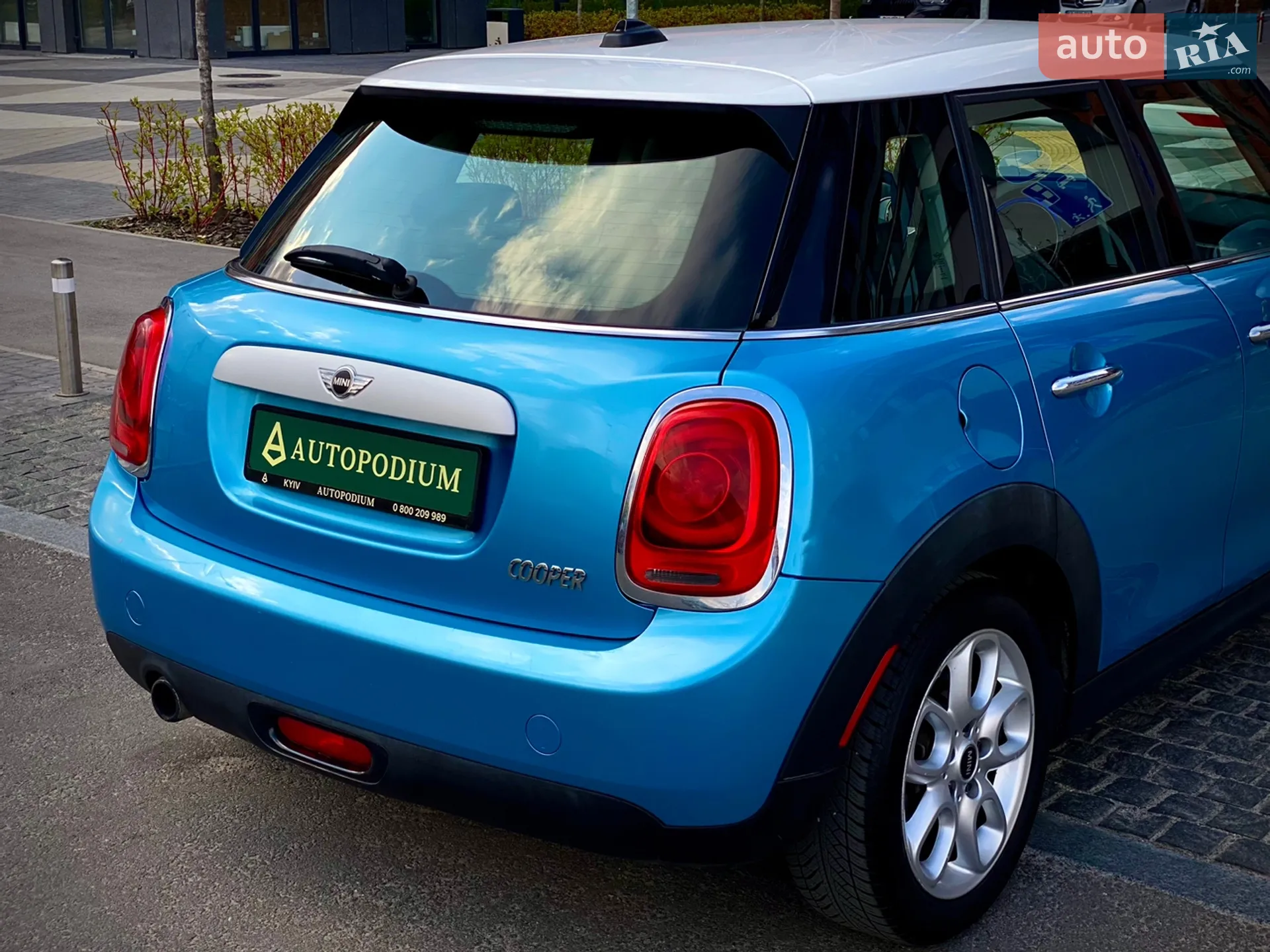 2014 MINI Cooper - мініатюра 8