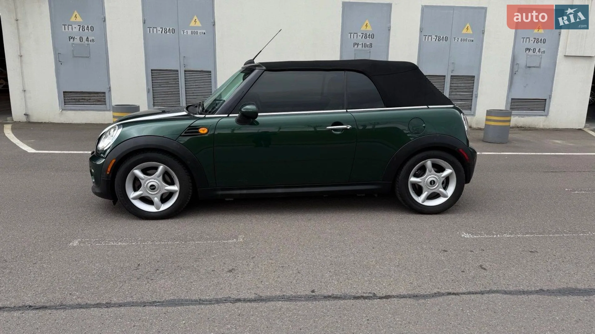 2011 MINI Cooper - мініатюра 2