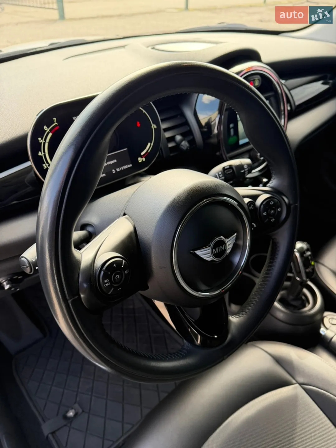 2020 MINI Cooper - мініатюра 17