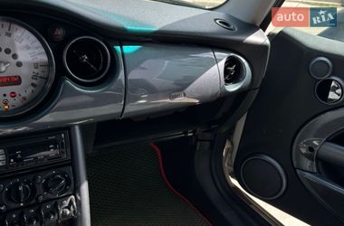Хэтчбек MINI Cooper 2004 в Киеве