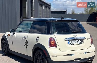 Хэтчбек MINI Cooper 2008 в Шептицькому