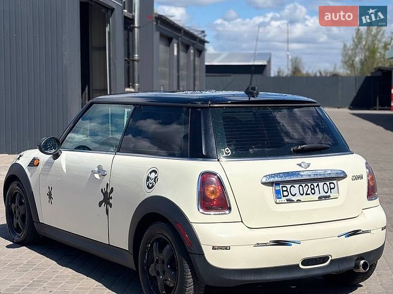 Хэтчбек MINI Cooper 2008 в Шептицькому