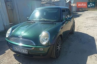 Хэтчбек MINI Cooper 2002 в Дрогобыче