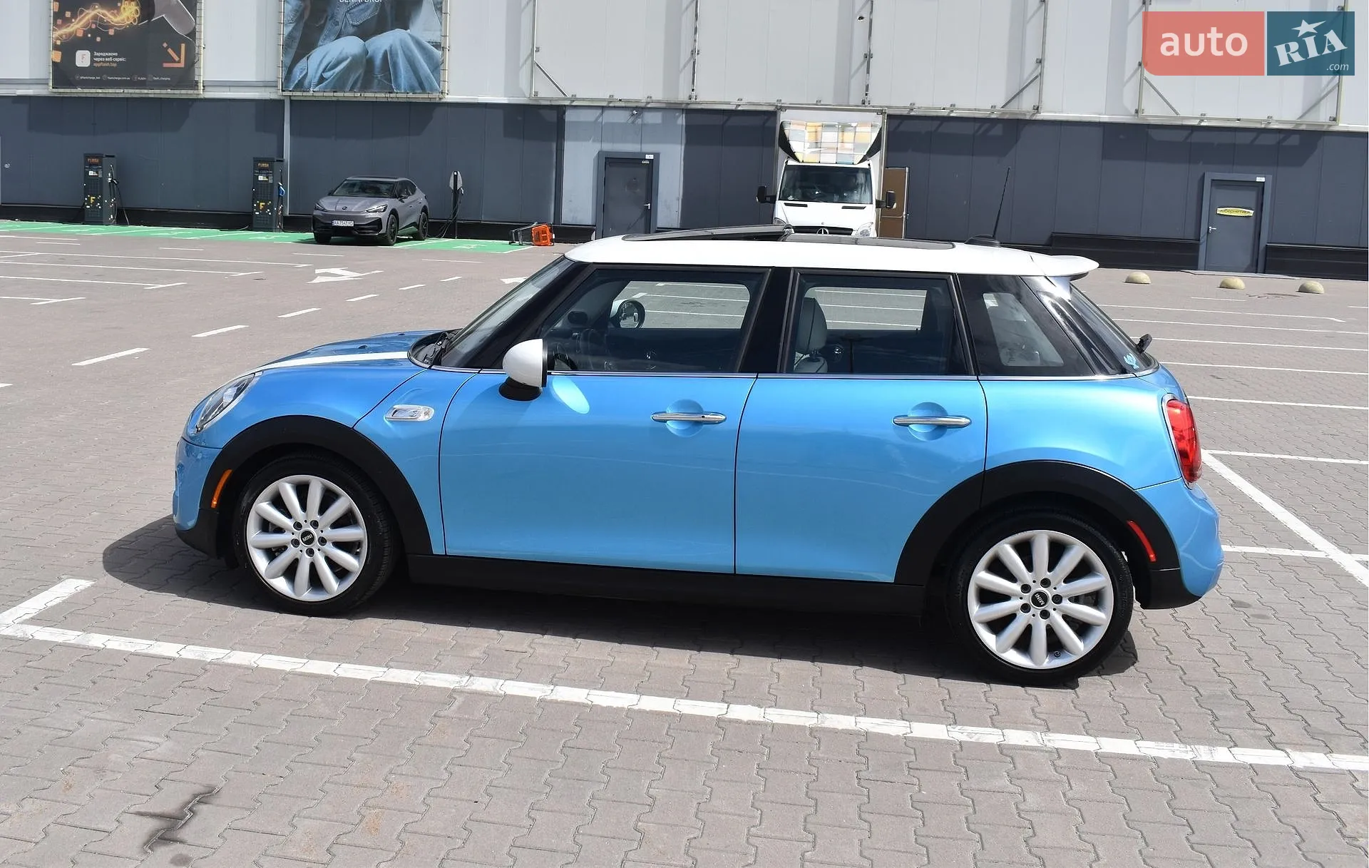 2018 MINI Cooper - мініатюра 17