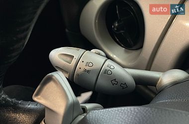 Хэтчбек MINI Cooper 2003 в Одессе