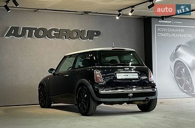 Хэтчбек MINI Cooper 2003 в Одессе