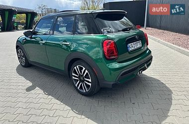 Хэтчбек MINI Cooper 2021 в Киеве фото 5 Хэтчбек MINI Cooper 2021 в Киеве