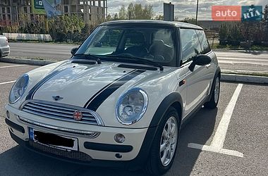 Хетчбек MINI Cooper 2004 в Луцьку