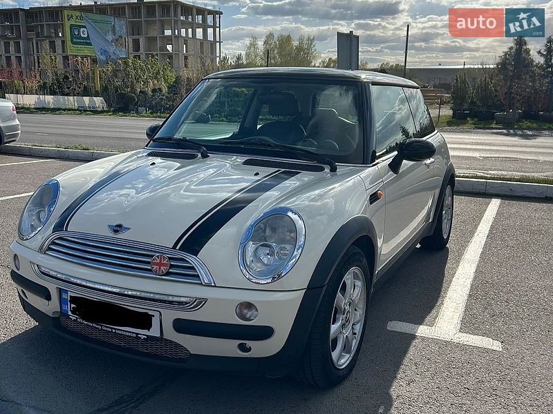 MINI Cooper 2004